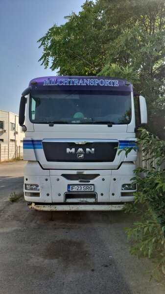 De vanzare cap tractor MAN TGA 18440